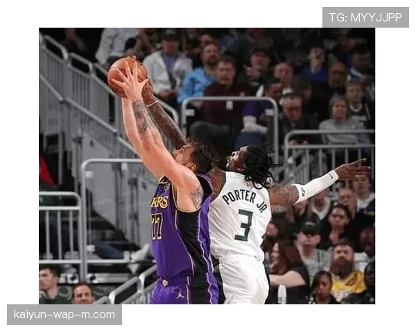 湖人防守体系遭绿军破解 替补得分25-45差距明显